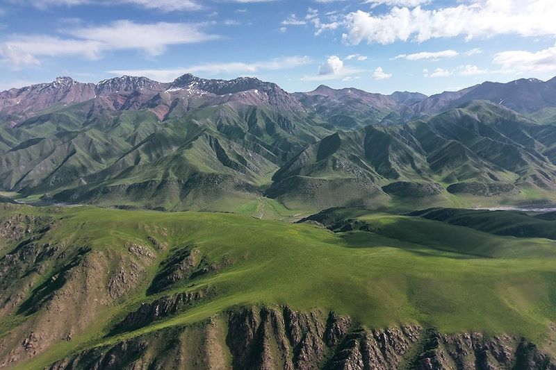Survol en hélicoptère des monts Kan Tengri et Pobeda - Monts Tian Shan - Kirghizistan