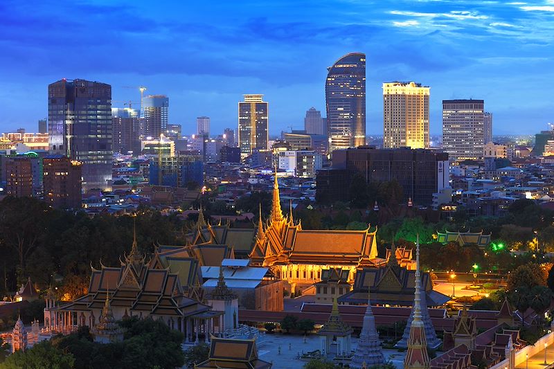 Phnom Penh en début de soirée - Cambodge