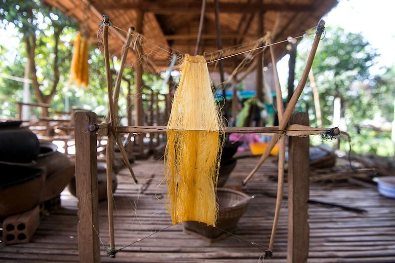 Travail de la Soie à Koh Dach - Cambodge