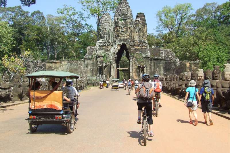 Des temples d'Angkor au golfe de Siam