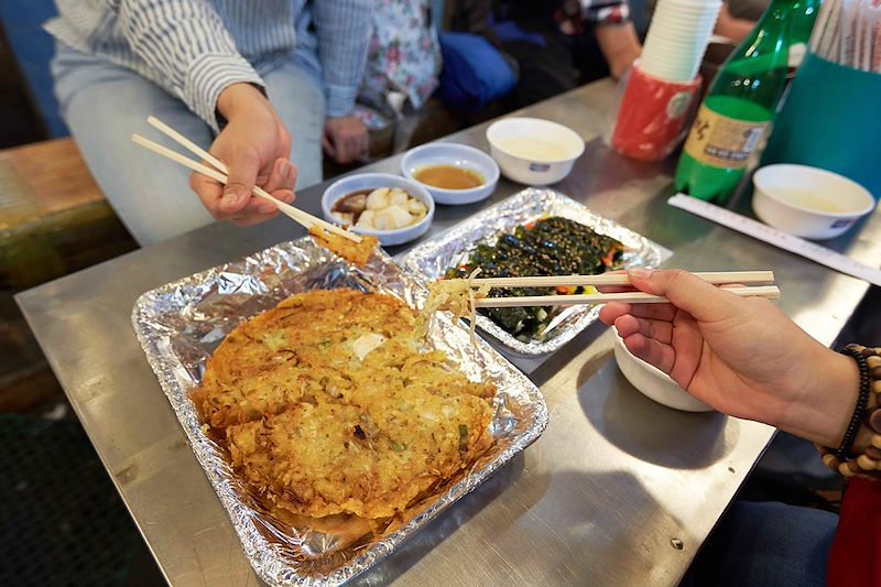 Street food au Gwang Jang Market - Séoul - Corée du Sud