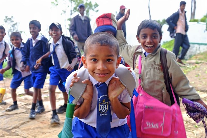 Portrait d'enfants entre Bandarawela et Haputale - Sri Lanka