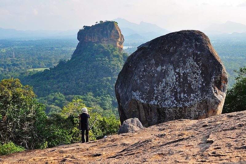 Pidurangala Rock - Sigiriya - Sri Lanka