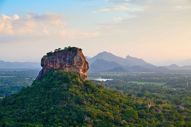 Rocher du Lion - Sigiriya - District de Polonnaruwa - Sri Lanka