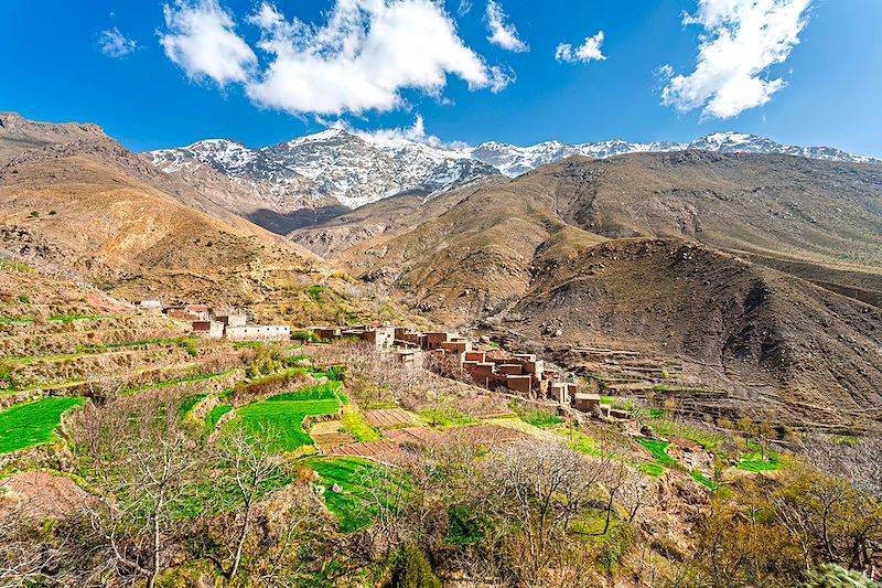 Randonnée au nord du parc du Toubkal, entre villages et sentiers du Haut Atlas, une expérience au cœur d’un massif exceptionnel.