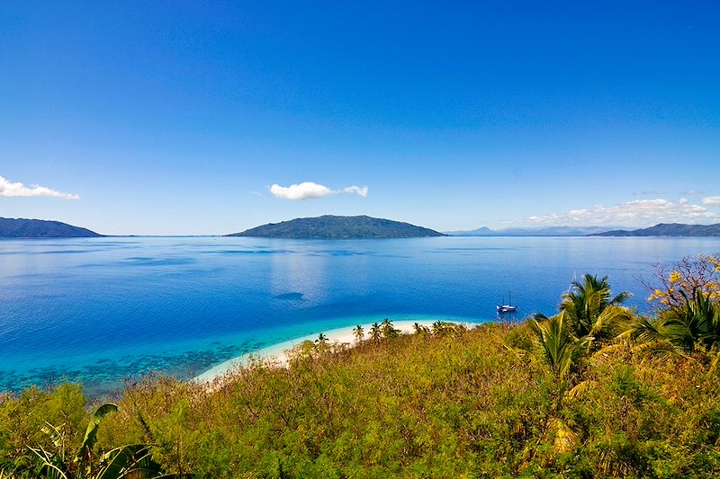 Nosy Komba vue depuis Nosy Be - Madagascar