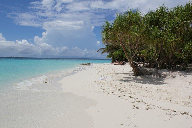 Naviguez dans les atolls de BAA & RAA