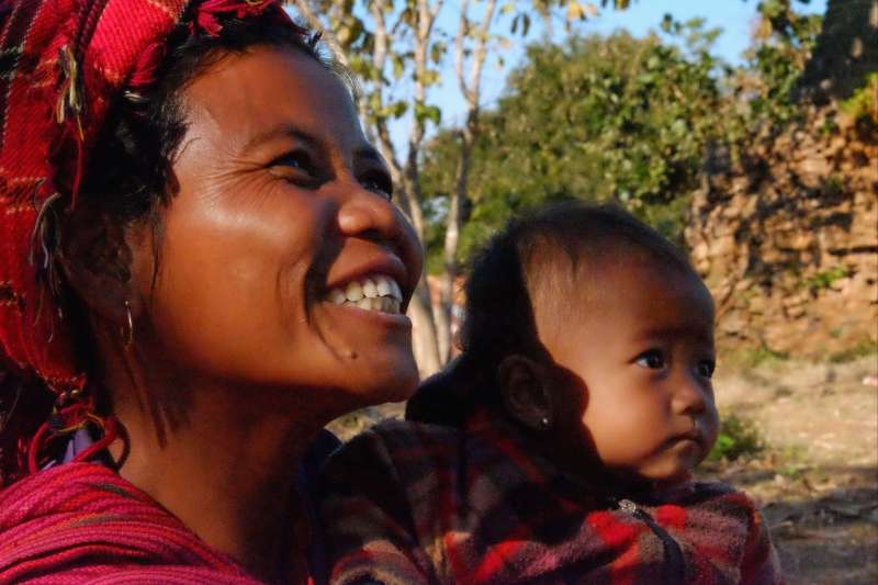 Femme et son enfant - Birmanie