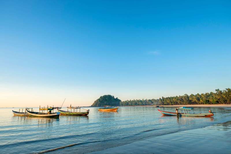 Tous les incontournables de la Birmanie! Bagan, Mandalay, lac Inlé, Rocher d'or et plage de Ngapali. Une approche complète du pays