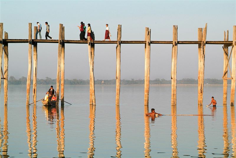 Sur le pont d'U Bein - Amarapura - Région de Mandalay