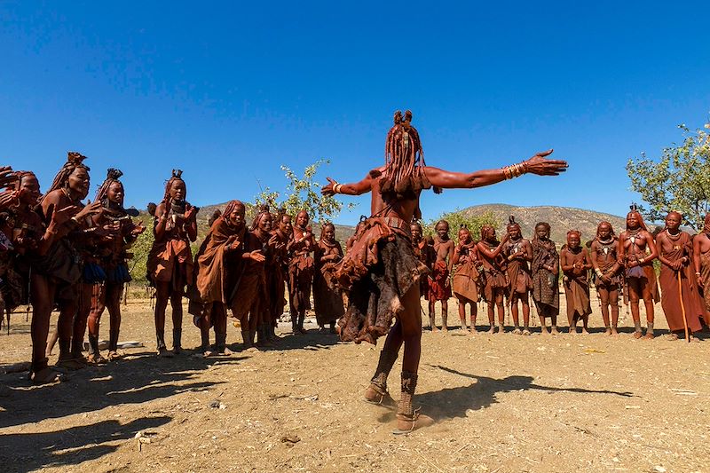 Danse traditionnelle Himba - Namibie