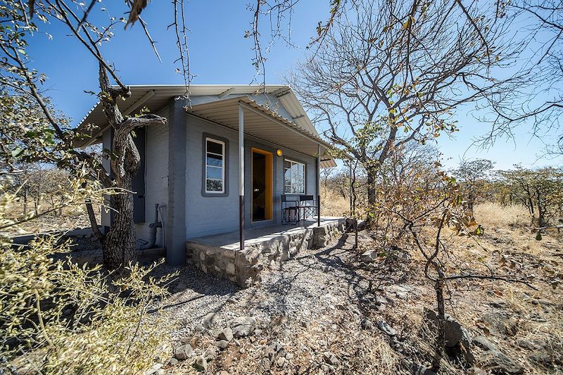 Bungalow de l'Etosha Safari Camp - Extrémité sud du parc national d'Etosha - Namibie