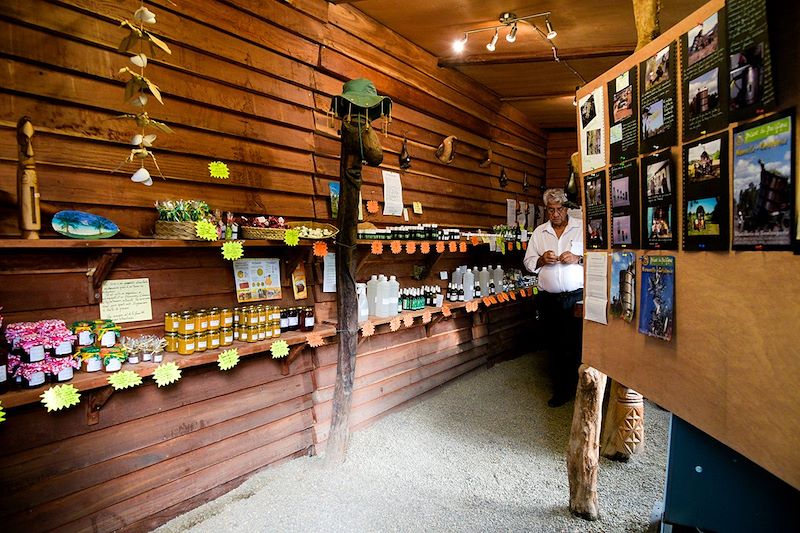 Distillerie de Boulouparis - Grande Terre - Nouvelle-Calédonie