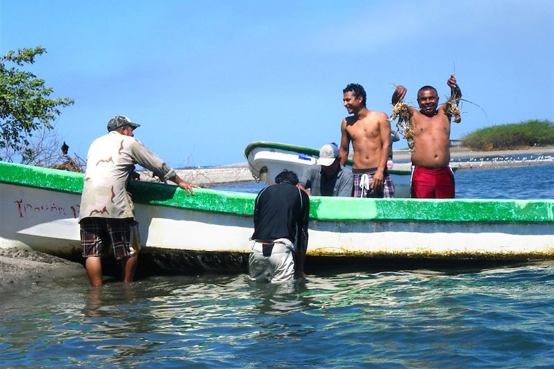 Pêcheurs à Las Penitas - Nicaragua