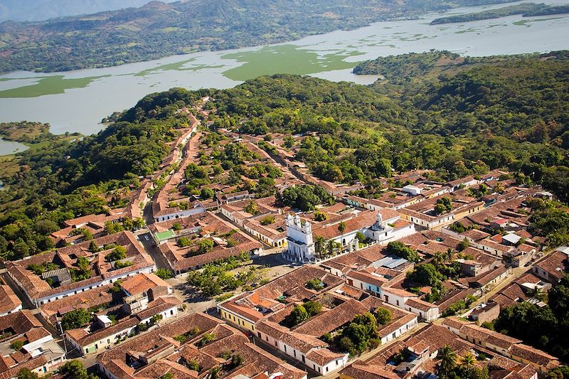 Du Nicaragua au Salvador