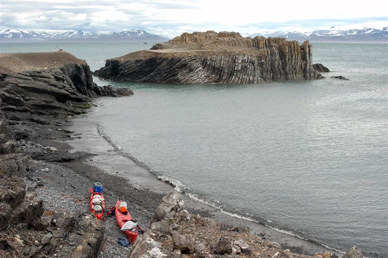 Rando-kayak au fil des glaces de l'Isfjord