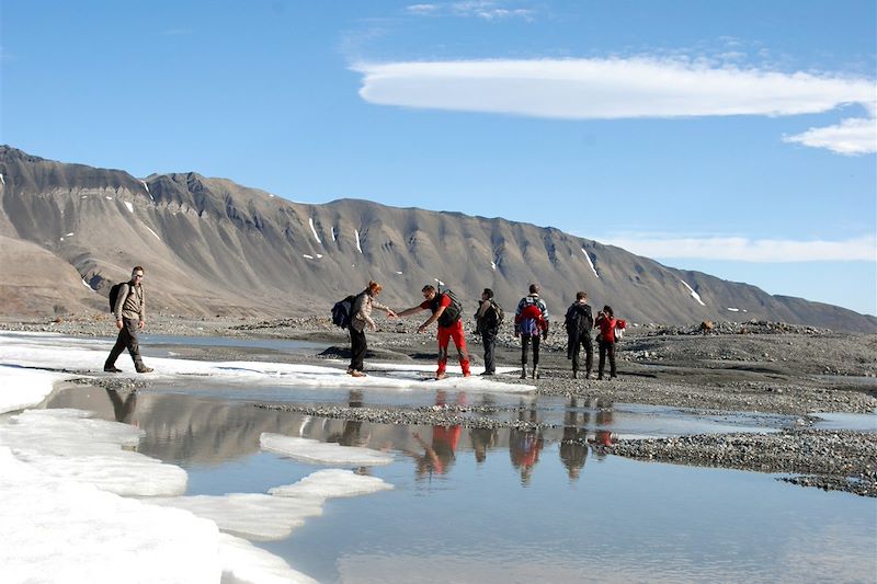 Rando-kayak au fil des glaces de l'Isfjord