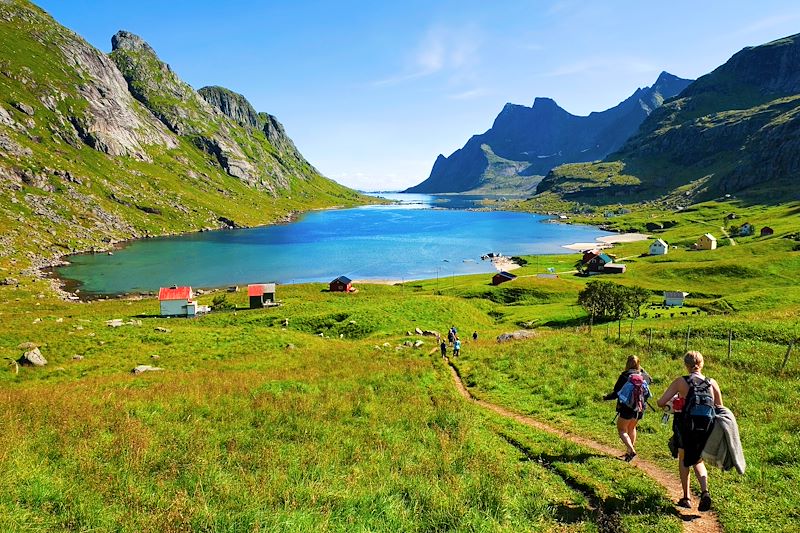 Escapade nature : randonnée, balade le long de la plage, découverte du mode de vie des pêcheurs et des artisans