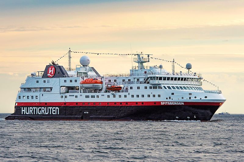La navire MS Spitsbergen