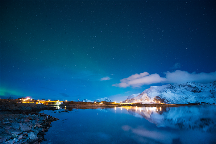 Aurore boréale sur les îles Lofoten - Norvège