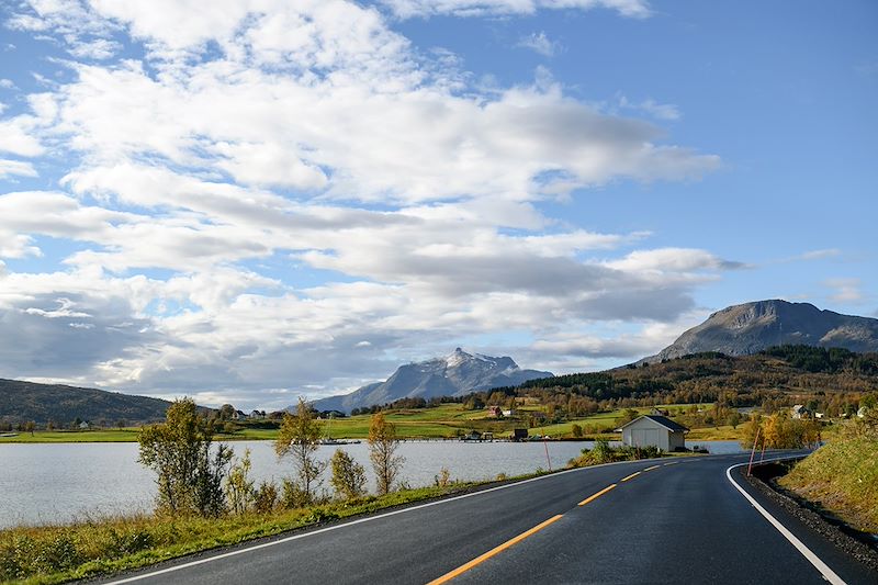 Route dans les îles Lofoten - Norvège