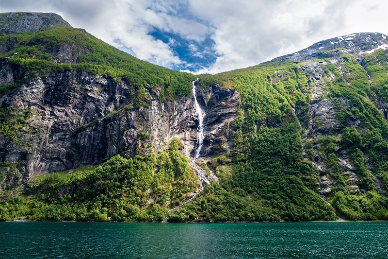 Vue du fjord de Geiranger - Patrimoine mondial de l'UNESCO - Voyage en Norvège