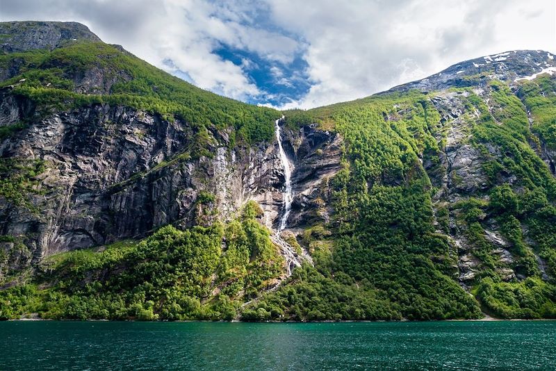 Vue du fjord de Geiranger - Patrimoine mondial de l'UNESCO - Voyage en Norvège