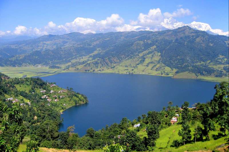 Voyage à pied Nepal : De Pokhara aux balcons des Annapurnas Voyage à pied : Nepal : De Pokhara aux balcons des Annapurnas