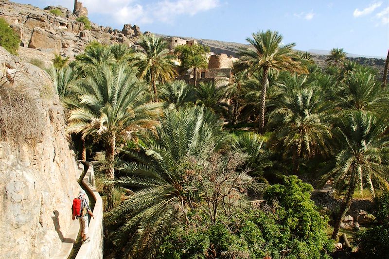 Randonnée près de la ville de Misfat al Abreyeen - Oman