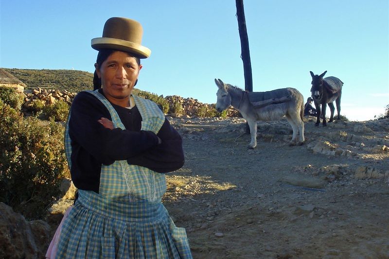 Portrait d'une femme bolivienne - Isla Del Sol - Province de Manco Kapac - Département de La Paz - Bolivie