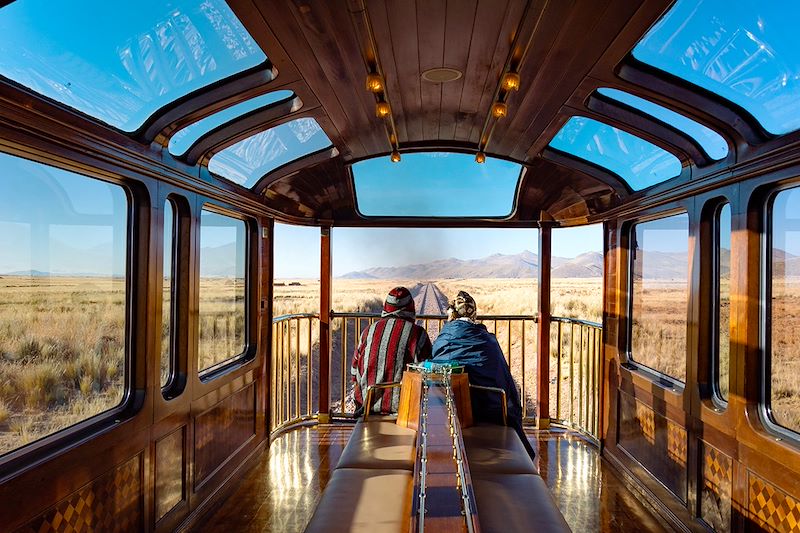 Voyage authentique et culturel dans le sud du Pérou, avec traversée de l’altiplano en train panoramique et hébergements de charme.