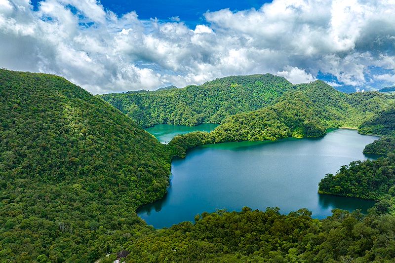 Balinsasayao Twin Lakes Natural Park - Negros oriental - Philippines
