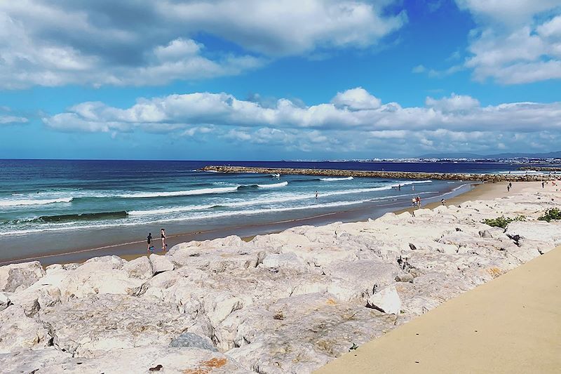 Escapade yoga et océan au Portugal 