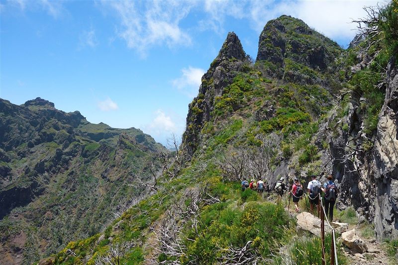 Randonnée entre Pico do Arieiro, Pico Ruivo et le col d'Encumeada - Madère - Portugal