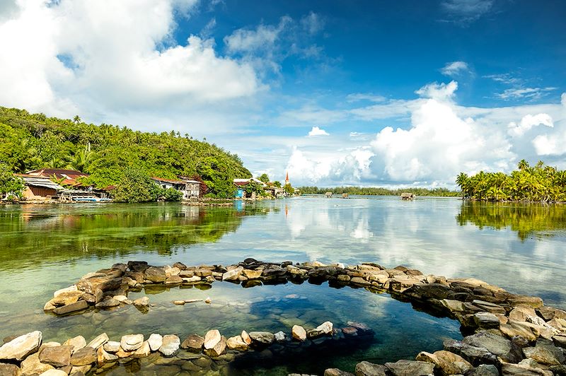 Piège à poissons traditionnels à Maeva - Huahine - Polynésie française