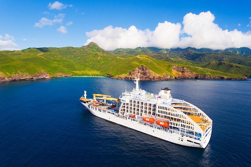 Croisière en Polynésie à bord de l'Aranui 5 à la découverte des îles Marquises avec extension à Moorea et Bora Bora