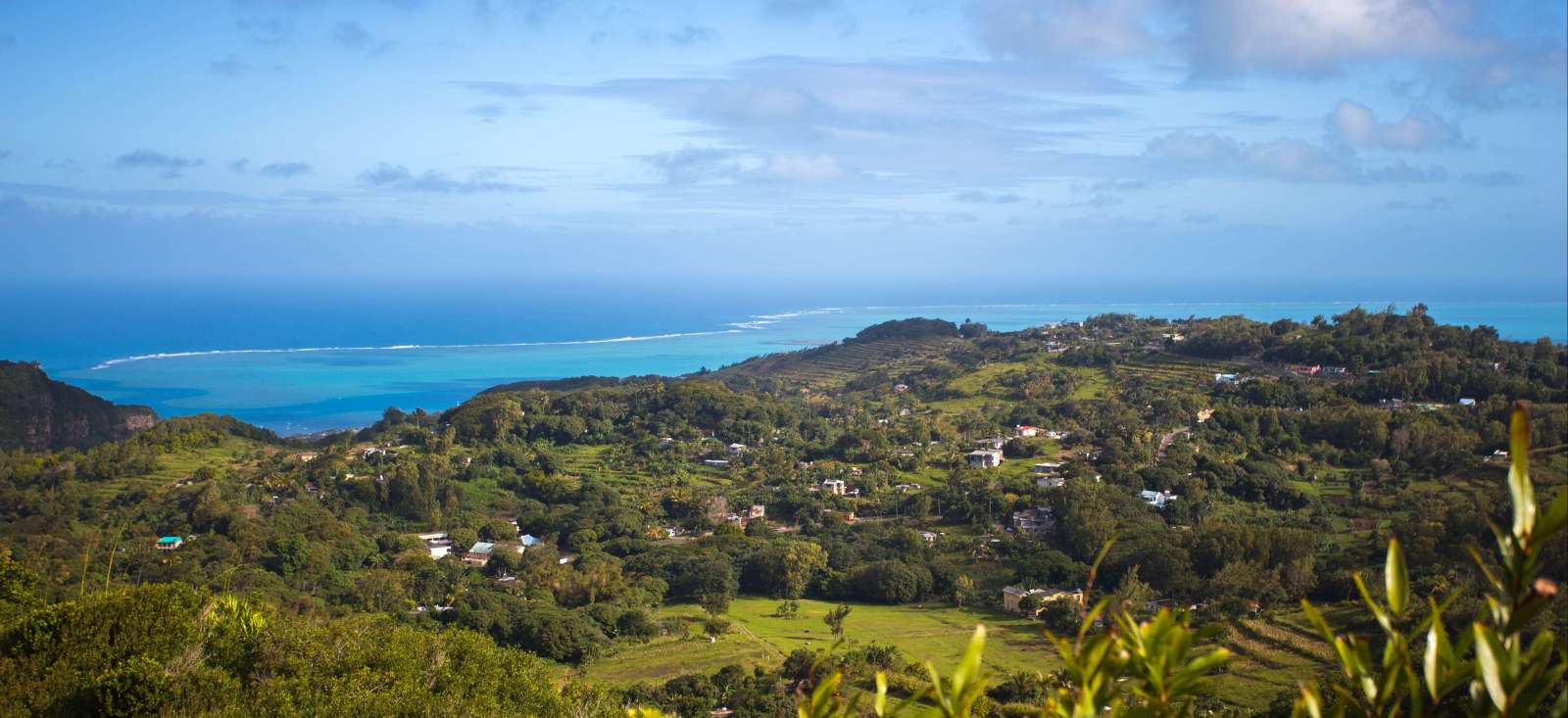 Voyage à pied : En Réunion à Rodrigues...