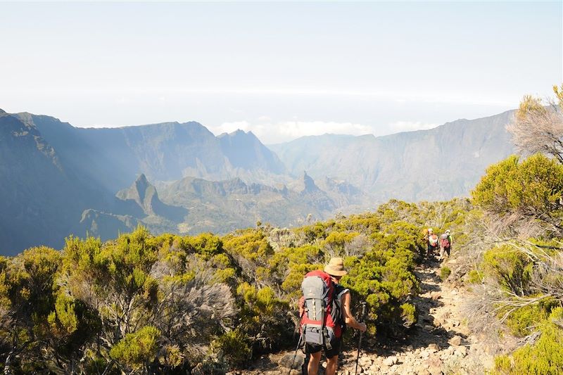 Trek Piton de la Fournaise Réunion Morne Brabant : Merveilleuses randonnées  dans l'Océan Indien - Nomade Aventure