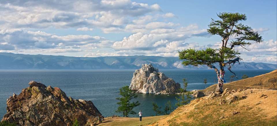 Exploration de la région du lac Baïkal et de l'île Olkhone avec un Itinéraire qui fait le tour entier du lac