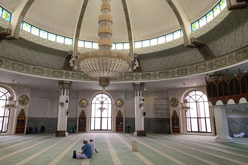 Intérieur de la Mosquée flottante Al Rahma de Djeddah - Arabie Saoudite