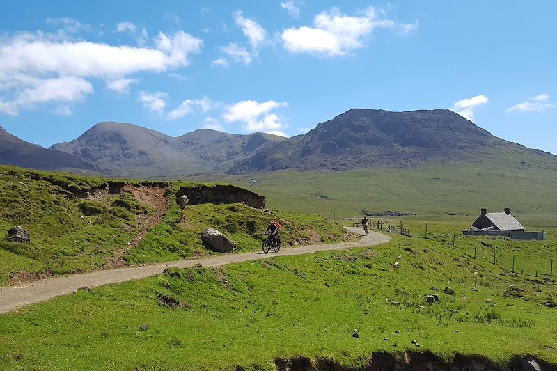 Ma maison dans les Highlands (A/R en train)