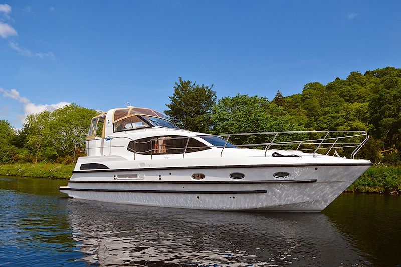 Croisière sur le canal calédonien le long de la Great Glen Way - Écosse