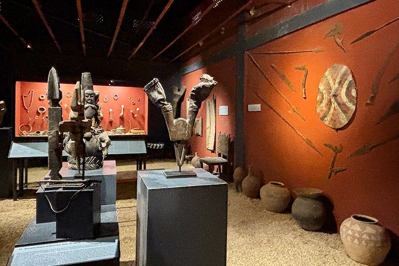 MAHICAO (Musée d'Art et d'Histoire des Cultures d'Afrique de l'Ouest) - Sénégal