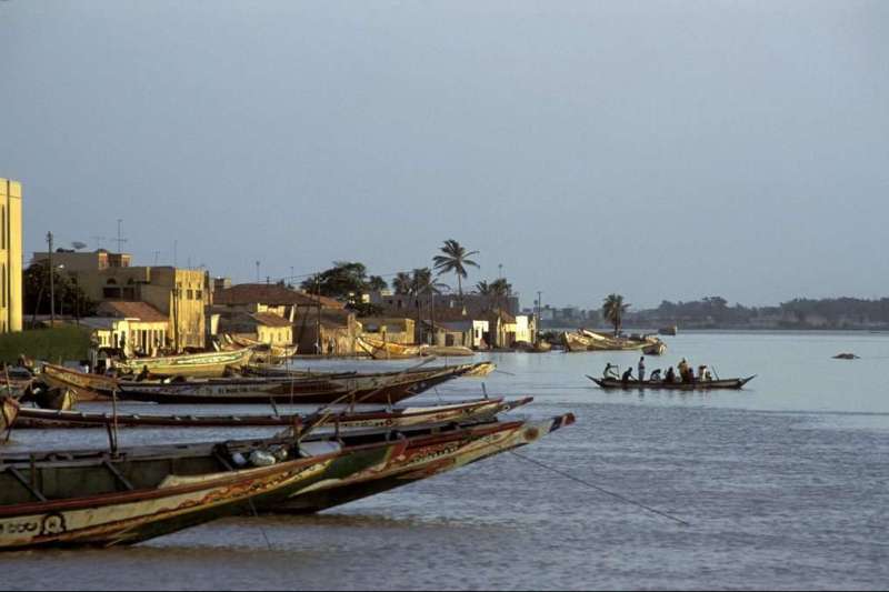 Rando et Pirogue sur le fleuve Sénégal
