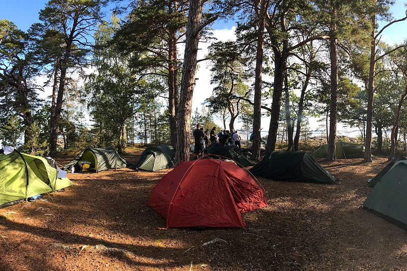 Kayak et rando dans l'archipel de Stockholm