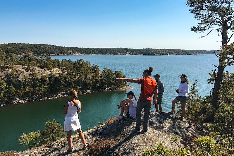 Kayak et rando dans l'archipel de Stockholm