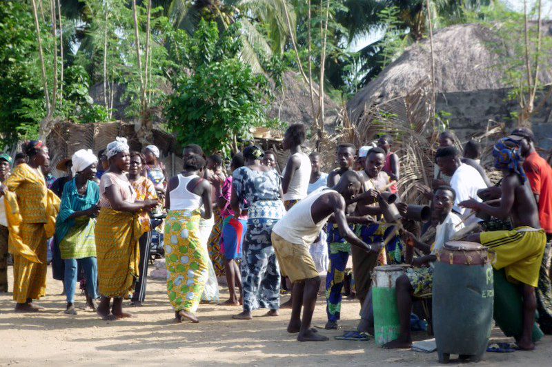 Panorama " Togo Bénin " en mobylette 