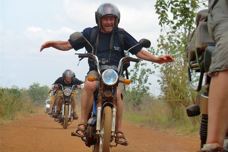 Le Togo à Mobylette