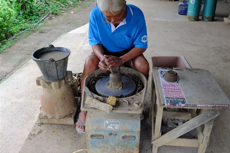 Potier à Koh Kret - Province de Nonthaburi - Thaïlande