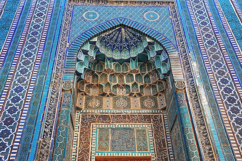 Entrée d'un mausolée de la nécropole Chah-e-Zindeh - Samarcande - Ouzbekistan